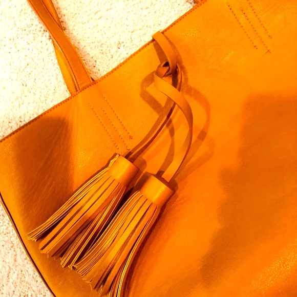 Merona large tote - yellow/canary color - Picture 4 of 13